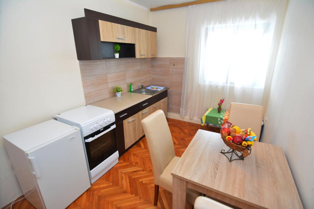 Apartments Radonjic Μπούντβα Εξωτερικό φωτογραφία